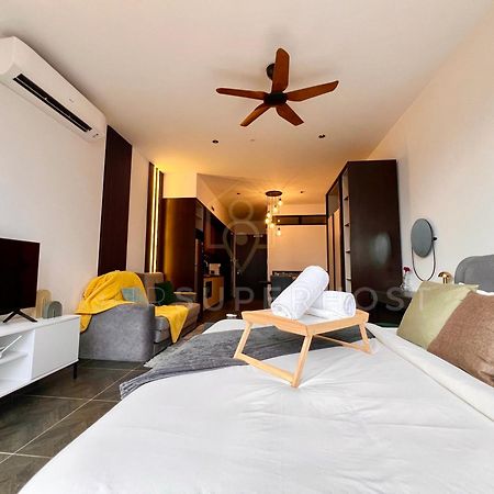 Scarletz Suites Near Klcc By Yoursuperhost Kuala Lumpur Ngoại thất bức ảnh